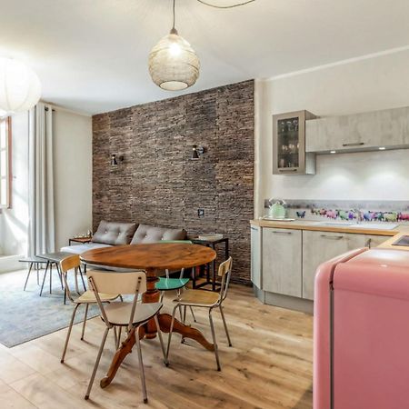 Appartement Sainte Claire Vintage - Welkeys Annecy Buitenkant foto