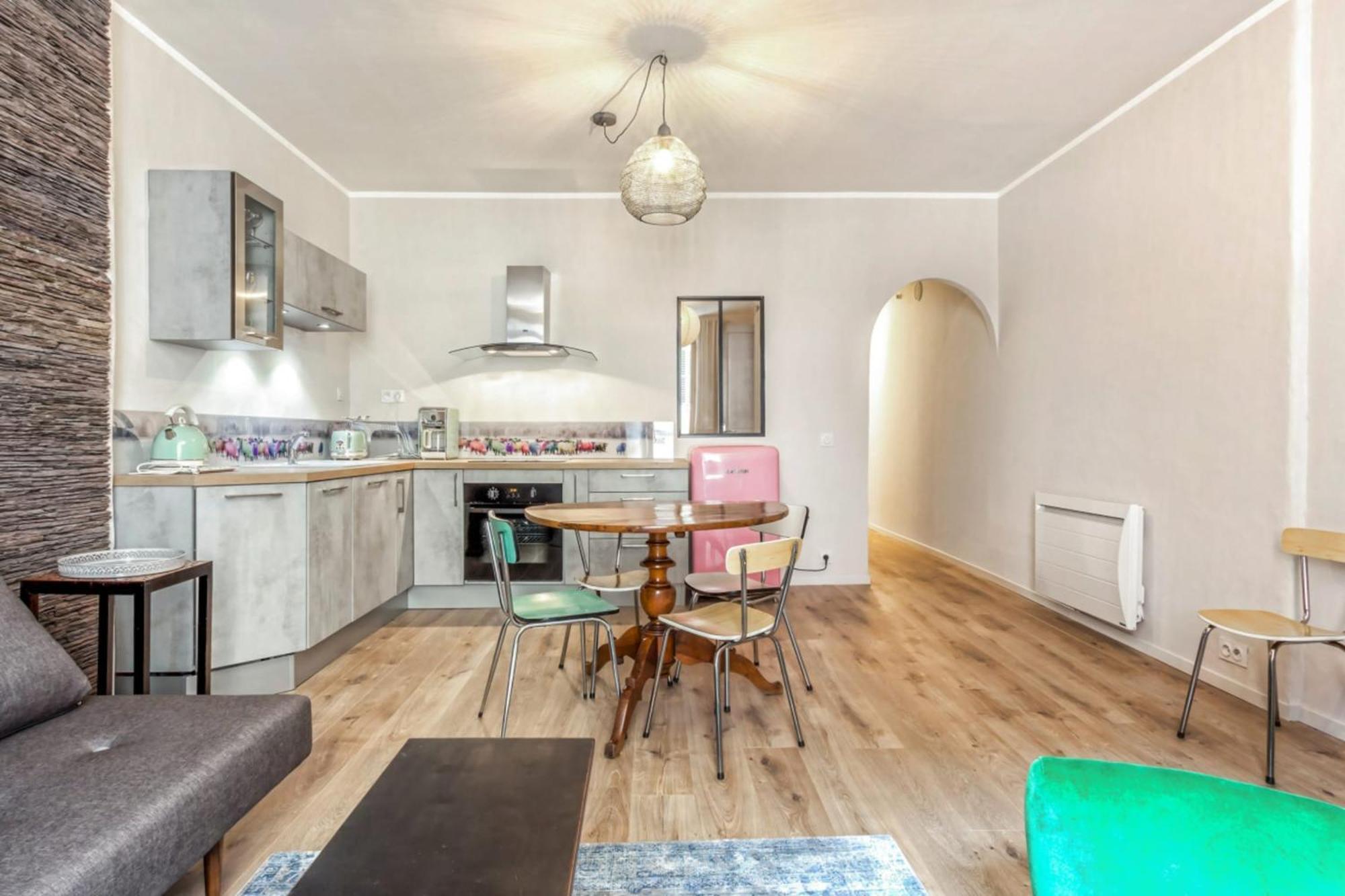 Appartement Sainte Claire Vintage - Welkeys Annecy Buitenkant foto